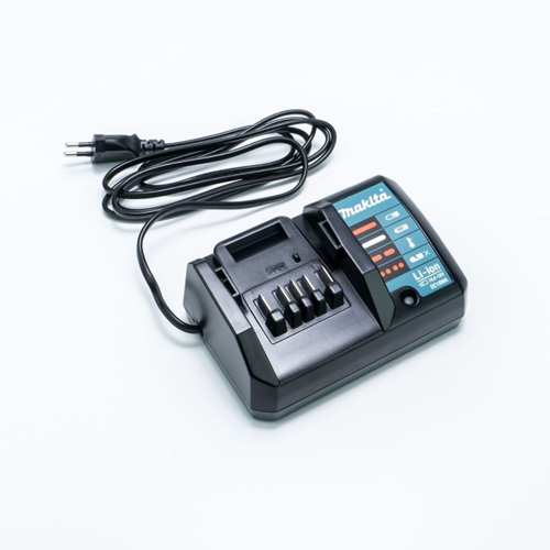 MAKITA เครื่องชาร์จแบตเตอรี่ 18 โวลต์ (G-TYPE) รุ่น DC18WA